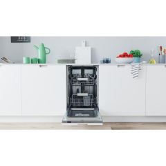 Indesit DSIO 3T224 E Z UK N Integrated Slimline 45cm Dishwasher