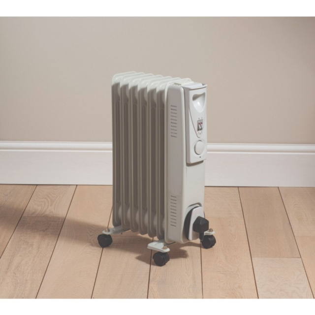 Daewoo HEA1130GE 1500 Watts White Oil Heater