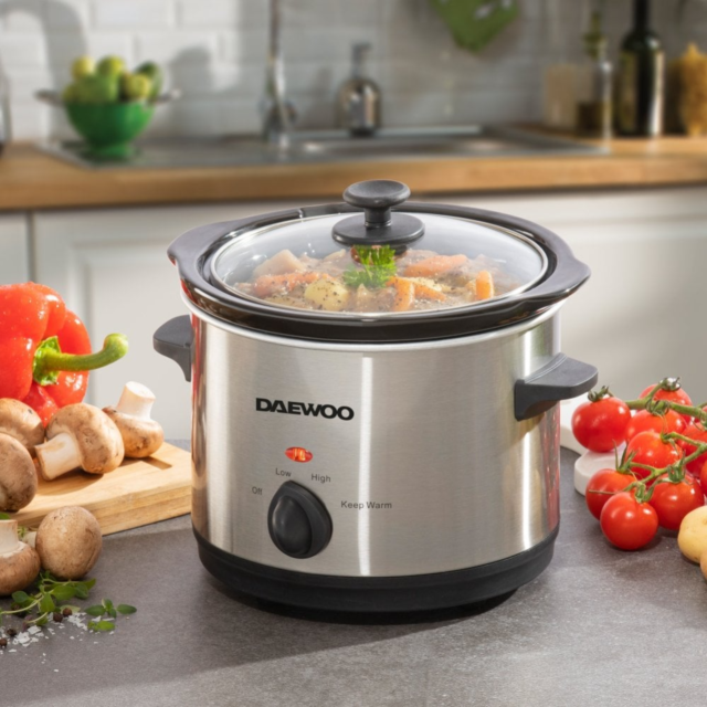 Daewoo SDA1363GE 1.5L Slow Cooker Stainless Steel