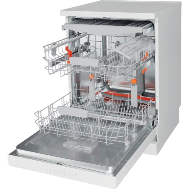 Hotpoint HFC 3C32 FW UK Dishwasher - White