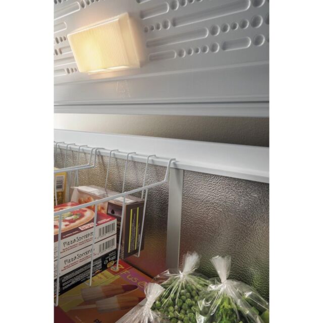 Hotpoint CS1A 250 H FA 1 Chest Freezer - White