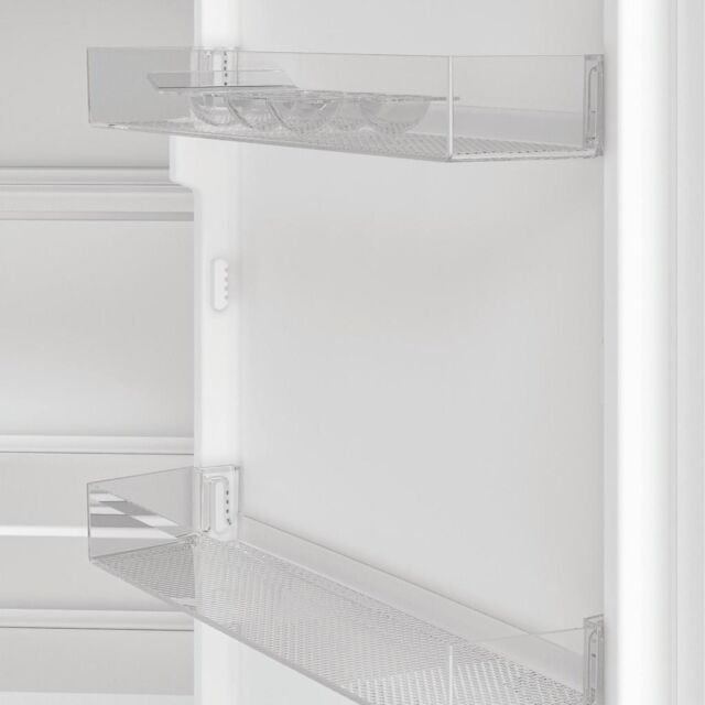 Indesit KINS 1261B4 UK 50/50 Integrated Fridge Freezer