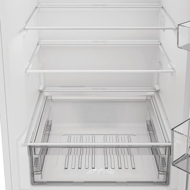 Indesit INKS 1361 W4UK Freestanding 60/40 Fridge Freezer - White