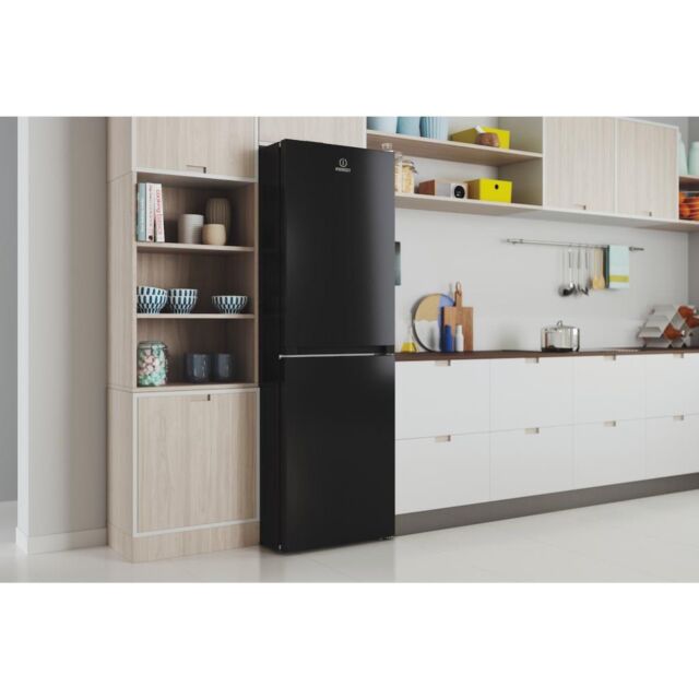 Indesit INFC850TI1K1 Freestanding Fridge Freezer - Black