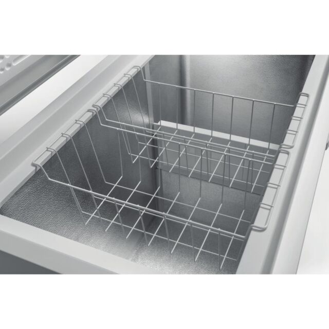 Hotpoint CS2A400HFMFA1 394L Freestanding Chest Freezer - White