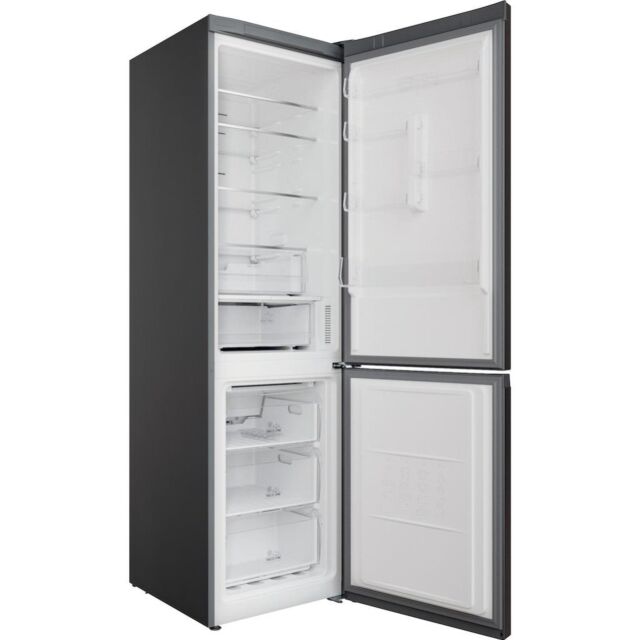 Hotpoint H7X93TSX Freestanding Fridge Freezer