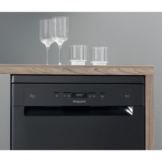 Hotpoint HFC 3C26 WC B UK Dishwasher - Black