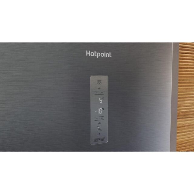Hotpoint H7X93TSX Freestanding Fridge Freezer