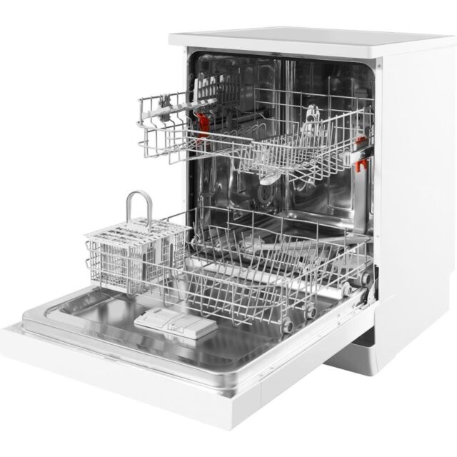 Hotpoint dishwasher: full size, white