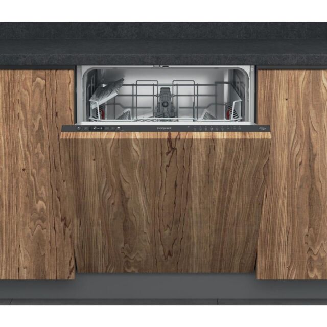 Hotpoint H2IHD526BUK Built-In 60cm Dishwasher - Black