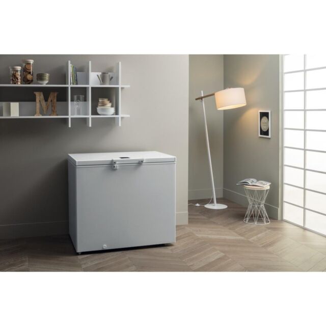 Hotpoint CS1A 400 H FM FA UK 1 Chest Freezer - White