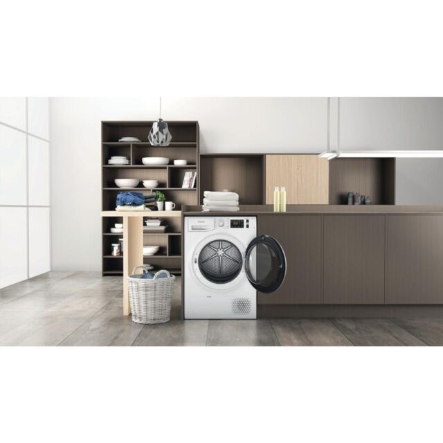 Hotpoint NT M11 92SK ActiveCare Freestanding 9kg Heat Pump Tumble Dryer - White