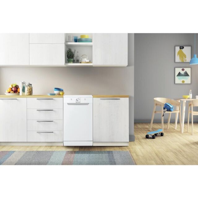 Indesit DSFE 1B10 UK N Slimline Dishwasher - White