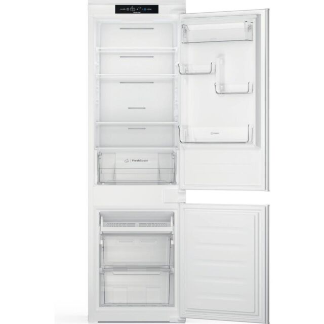Indesit INC18T311 Built-In Fridge Freezer