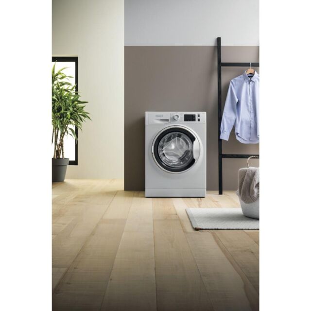 Hotpoint NM11946WCAUKN Freestanding Washing Machine