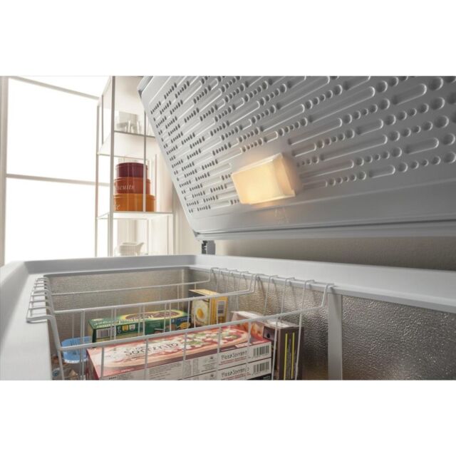 Hotpoint CS1A 250 H FA 1 Chest Freezer - White