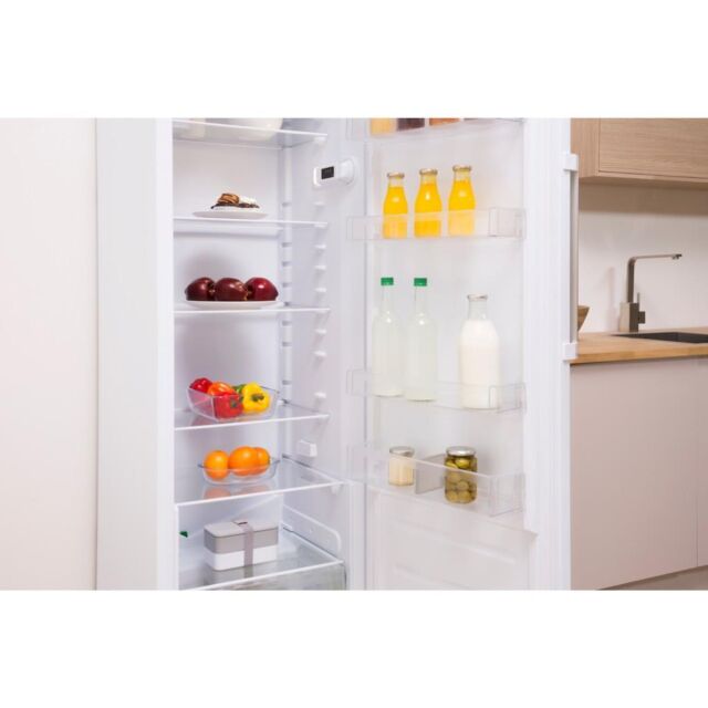 Indesit SI8 1Q WD UK 1 Fridge - White