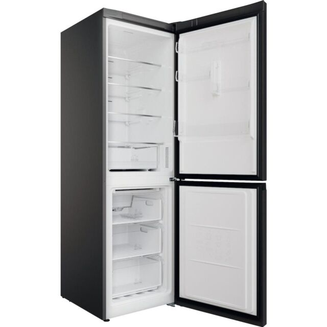 Hotpoint H5X82OSK Freestanding Fridge Freezer
