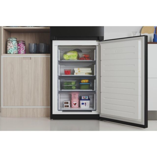 Indesit INFC850TI1K1 Freestanding Fridge Freezer - Black