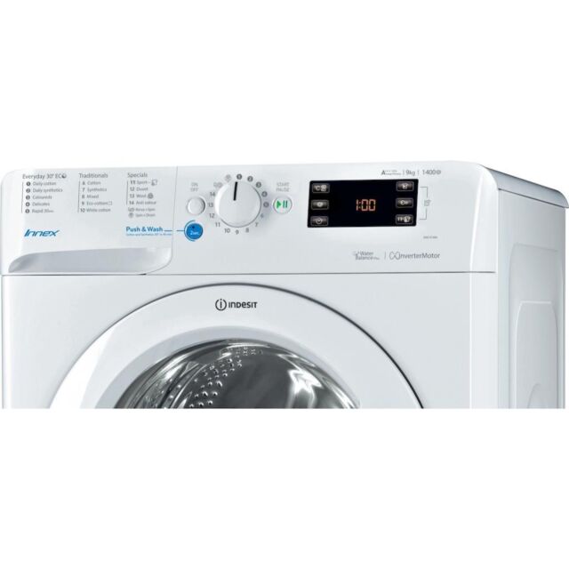 Indesit Freestanding front loading washing machine: 9kg