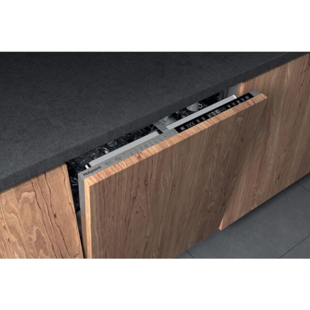 Hotpoint HIP 4O539 WLEGT UK Integrated Dishwasher