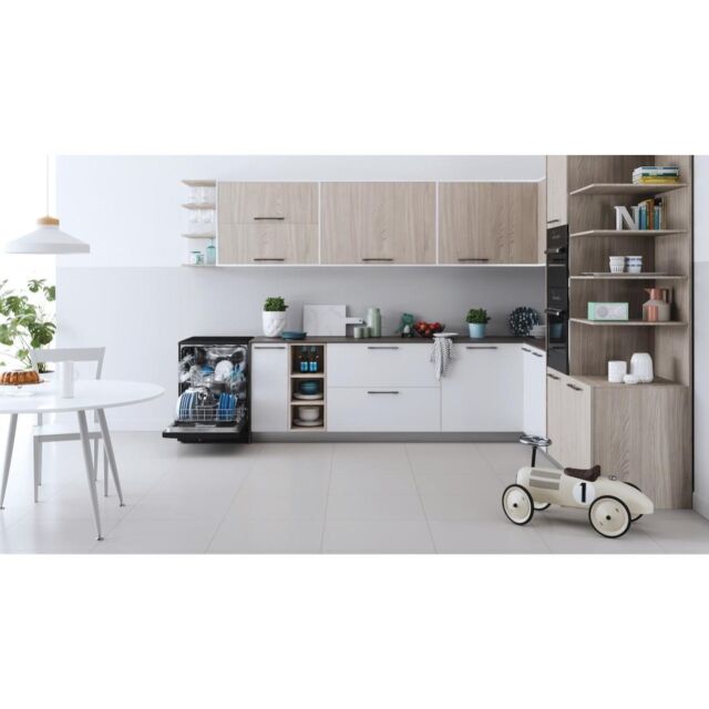 Indesit  DFE 1B19 B UK EcotimeDishwasher - Black