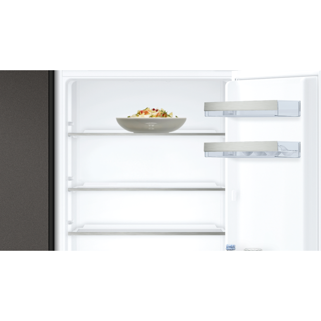 Neff KI5852FF0G, Built-in fridge-freezer with freezer at bottom