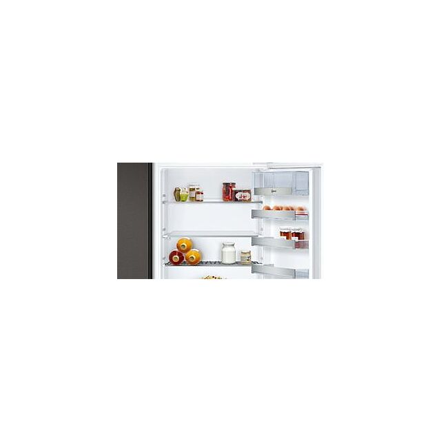 Neff KI7863DF0G, Built-in fridge-freezer with freezer at bottom