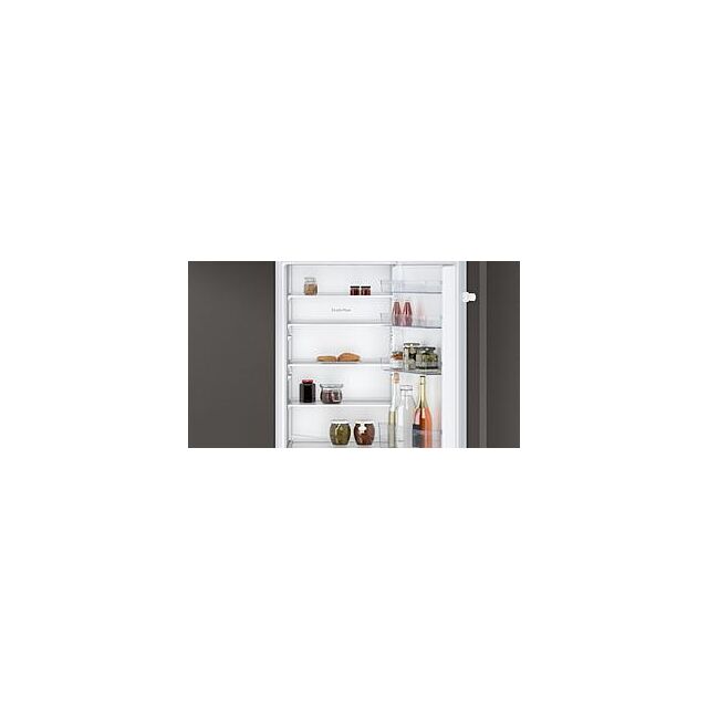 Neff KI5871SF0G, Built-in fridge-freezer with freezer at bottom