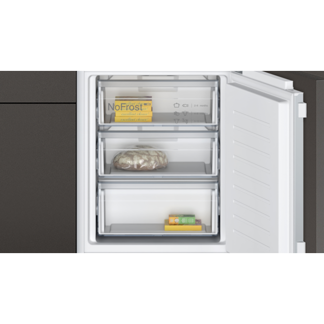 Neff KI7867FE0, Built-in fridge-freezer with freezer at bottom