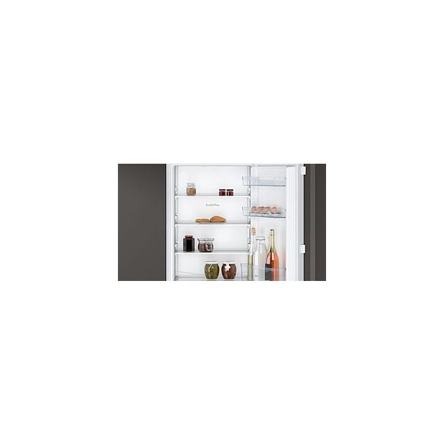 Neff KI7861FF0G, Built-in fridge-freezer with freezer at bottom