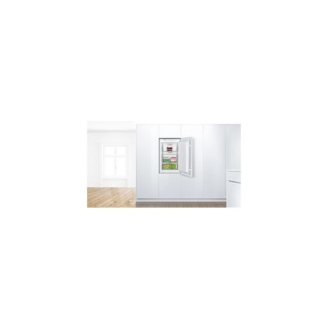 Bosch GIV21VSE0G, Built-in freezer