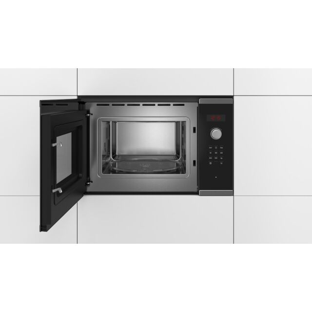 Bosch BFL553MS0B, Built-in microwave oven