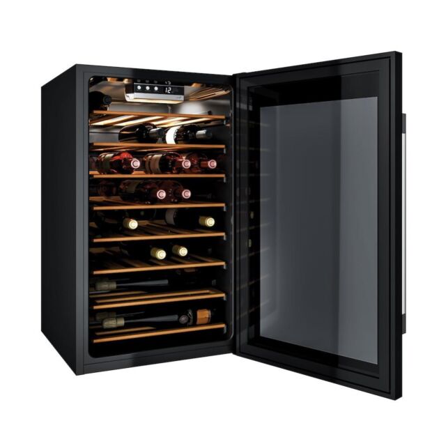 Hoover HWC 150 UKW/N Wine Cooler