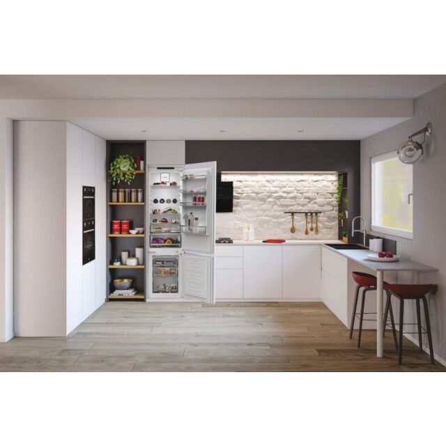 Hoover BHBF 192FK No Frost Combi Fridge Freezer