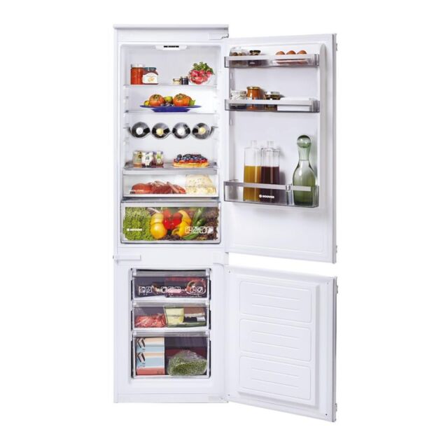 Hoover HBBS 100 UK/N 250L Integrated 70:30 Fridge Freezer