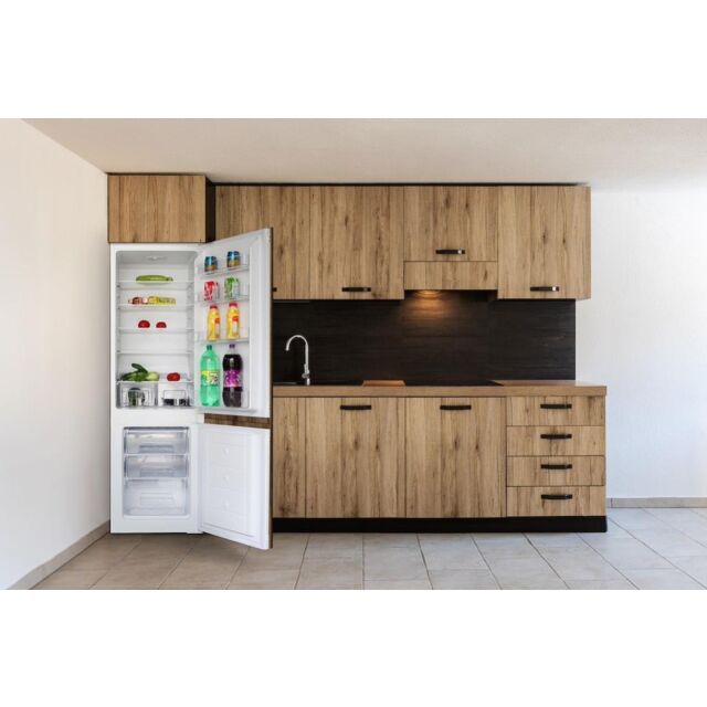 Iceking  BI701.E Integrated 70/30 Fridge Freezer
