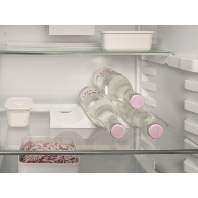 Liebherr ICNe5133 Fully Integrated Fridge Freezer