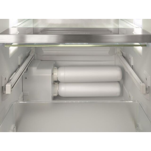 Liebherr ICBdi5182 Fully Integrated Fridge Freezer