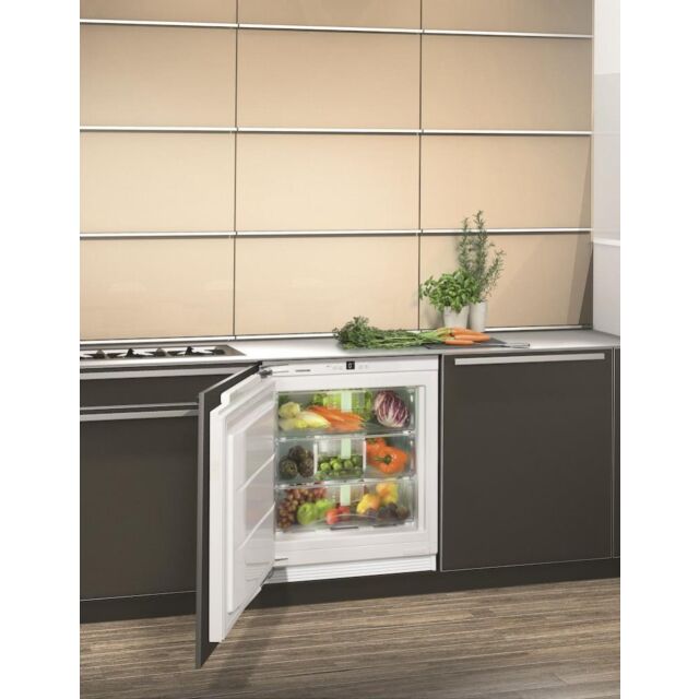 Liebherr SUIB1550 Built-Under Fridge