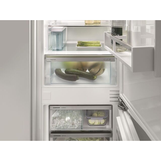 Liebherr ICNe5133 Fully Integrated Fridge Freezer