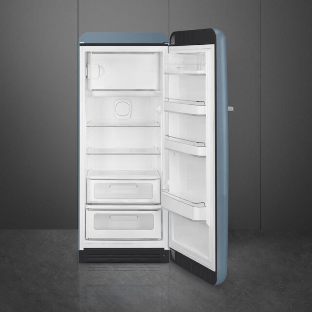 Smeg FAB28RDSB6 Retro Fridge with Icebox Right Hand Hinge - Sky Blue