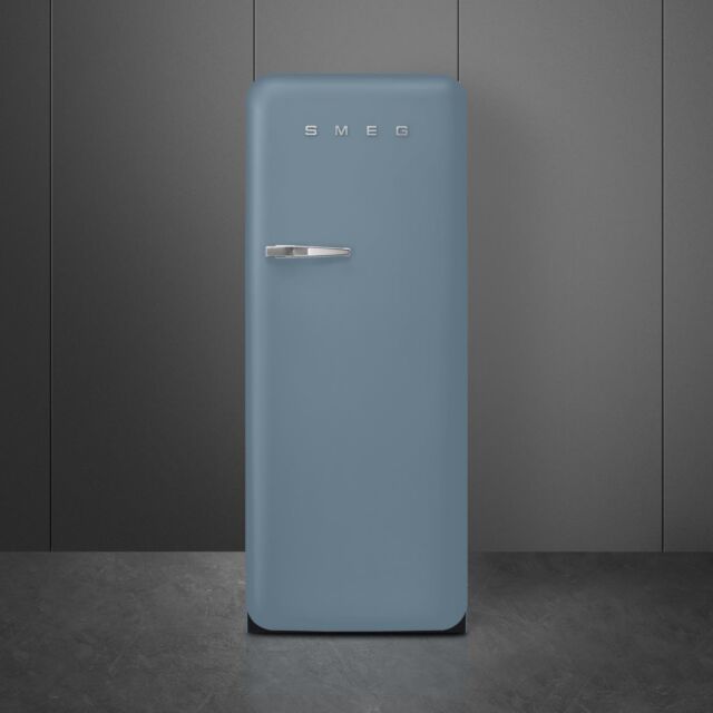 Smeg FAB28RDSB6 Retro Fridge with Icebox Right Hand Hinge - Sky Blue