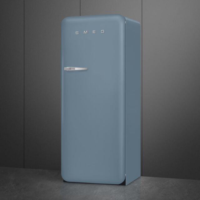 Smeg FAB28RDSB6 Retro Fridge with Icebox Right Hand Hinge - Sky Blue